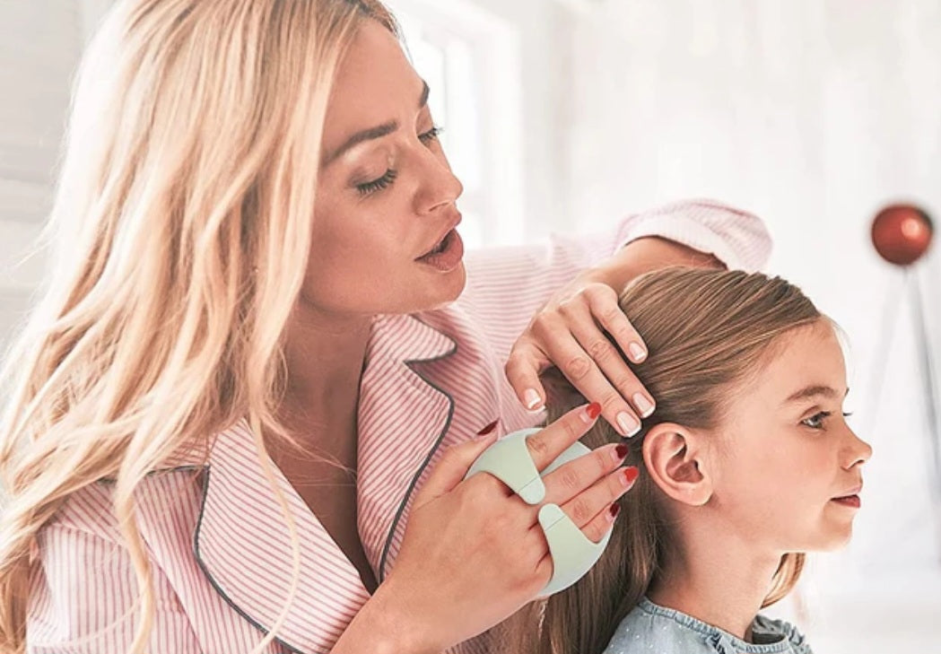 Scalp Massager (for oils + shampoo)