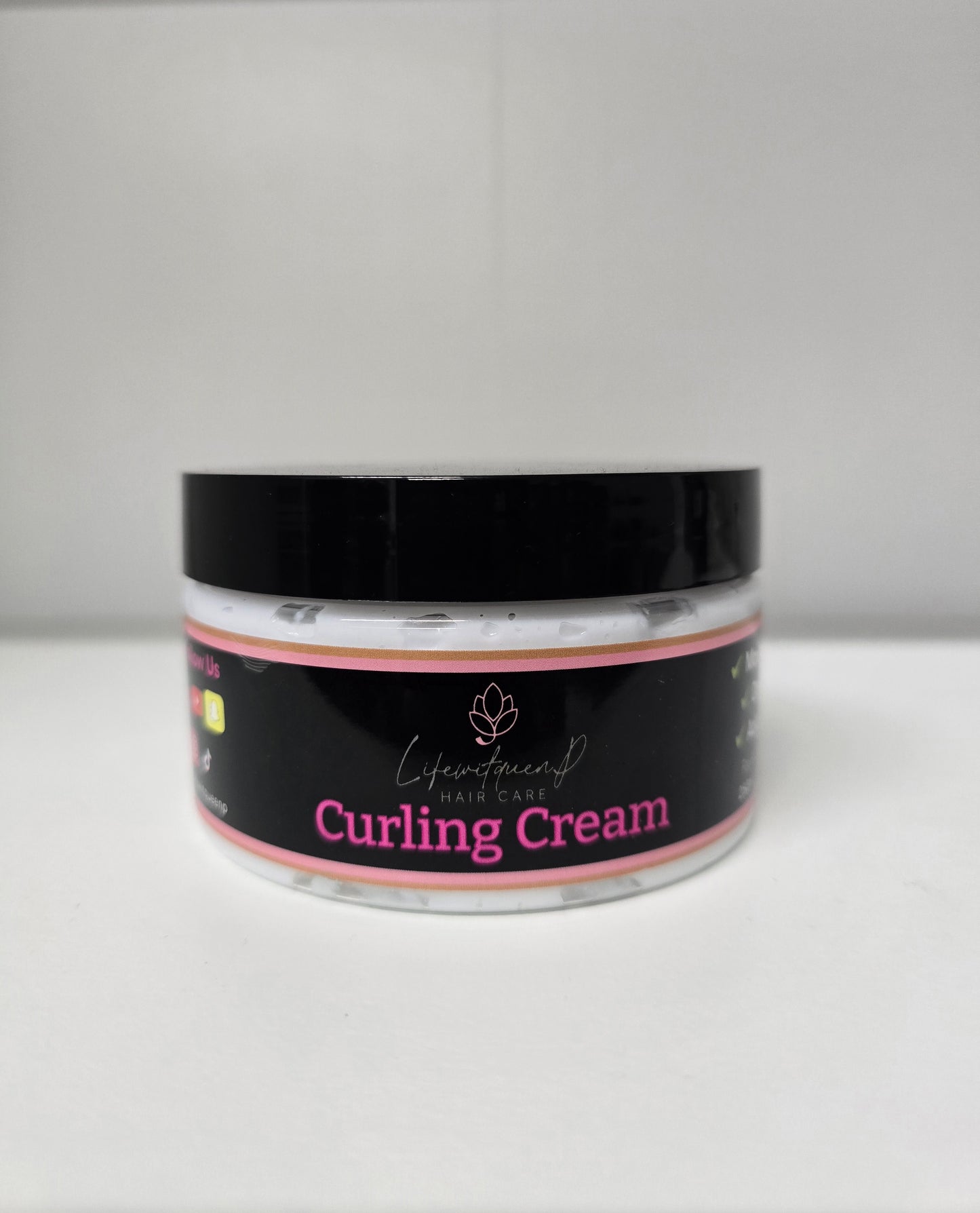 Shea Butter and Castor Oil Moisturize and Define Curling Cream