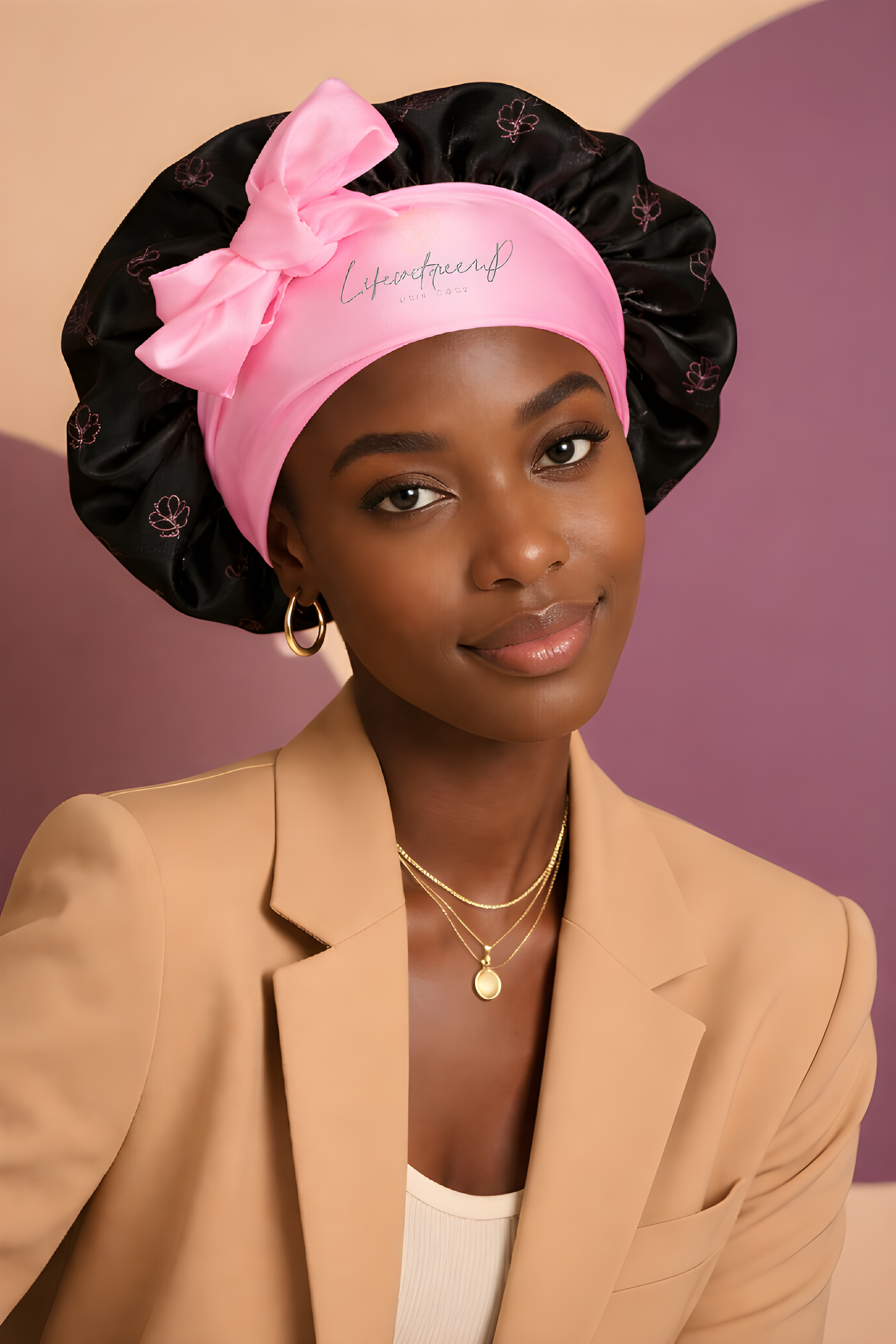 Bonnet with tie